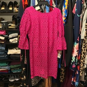 Cute pink dress with ties on the arms size 8